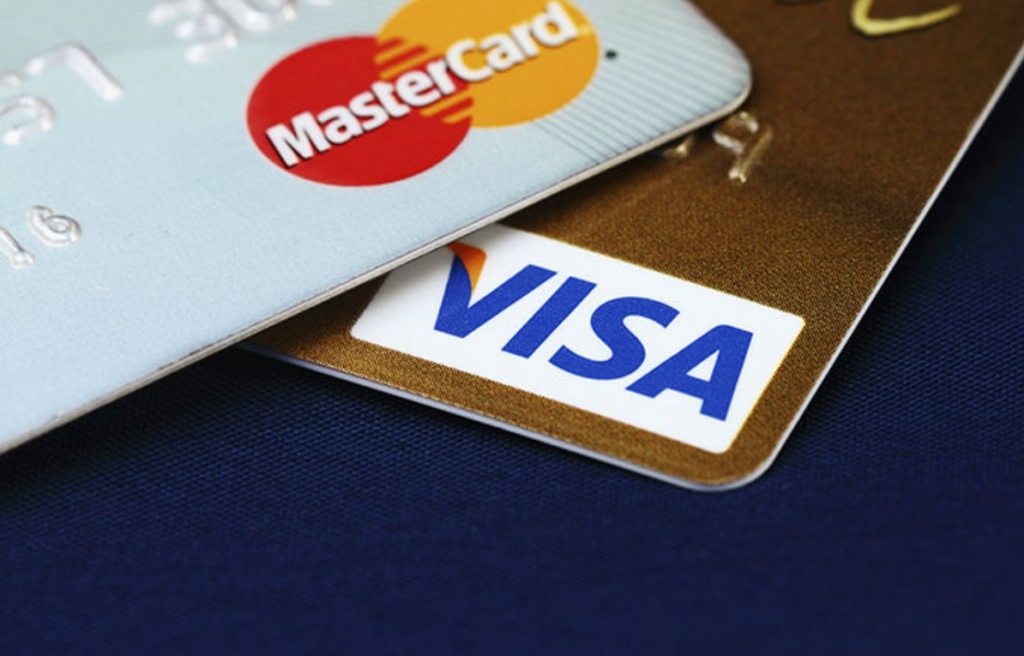 Visa ou Mastercard&nbsp;: un aperçu objectif pour votre prise de décision